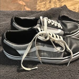 Vans Black and Gray Low-Top Sneakers with Plaid Design